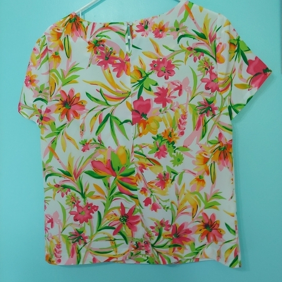 J. Crew Floral Short Sleeve Blouse - Picture 4 of 7